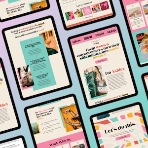 以下が含まれることがあります： ピンク、ターコイズ、ベージュの色合いのウェブサイトモックアップを表示するタブレットのコレクション。ウェブサイトはビジネスとソーシャルメディアの影響力を促進します。テキストには「私は女性起業家が副業を本業に変えるのを手伝います」と書かれています。