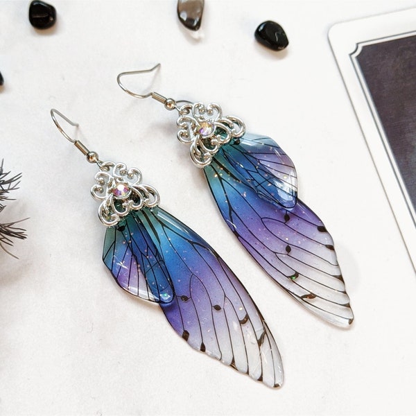 Boucles d'oreilles ailes fantaisie bleu avec paillettes - bijoux féeriques magiques cottagecore accessoire papillon nature fée cosplay morikei mode