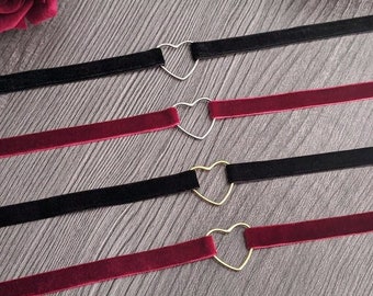 Cute black and red velvet chokers with silvery golden heart charm-romantic gift jiraki kei necklace jewelry gothic fashion accessory cosplay