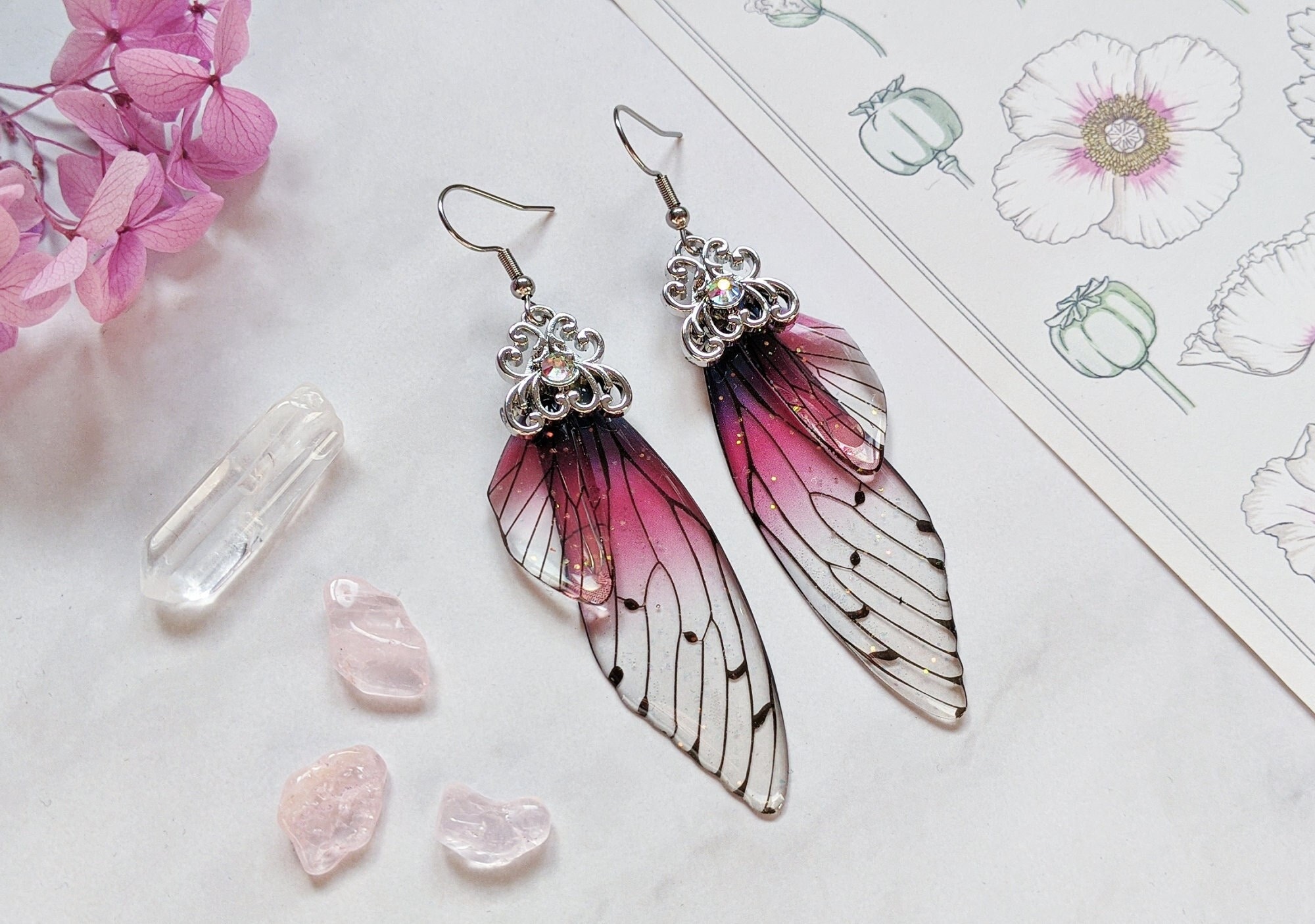 Feenflügel Ohrringe rot mit Glitter Schmetterling Fairy - magischer Schmuck Fae Pixie Cosplay Kostüm Cottagecore Fairycore Fantasy Hochzeit