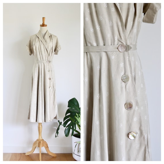 1940s beige silk wrap dress. 40s camel button up d