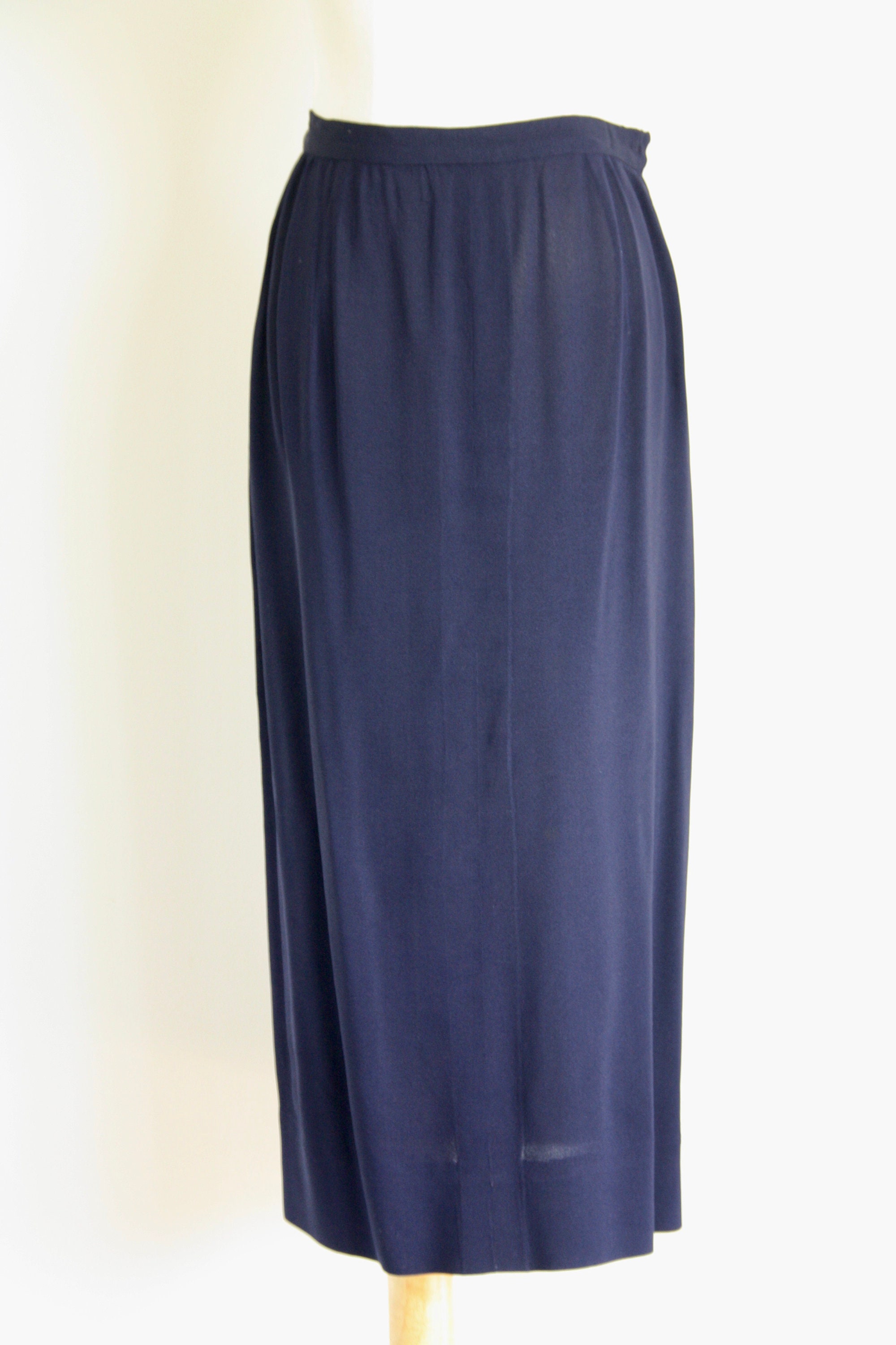 1940s blue crepe pencil skirt. vintage navy blue skirt. 40s | Etsy