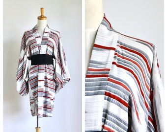 Grey red striped kimono. Grey abstract kimono. Striped modernist Haori. White striped robe. Casual striped kimono