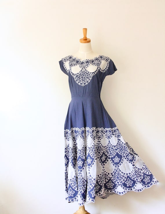 1940s blue embroidered soutache cutout dress. Blue