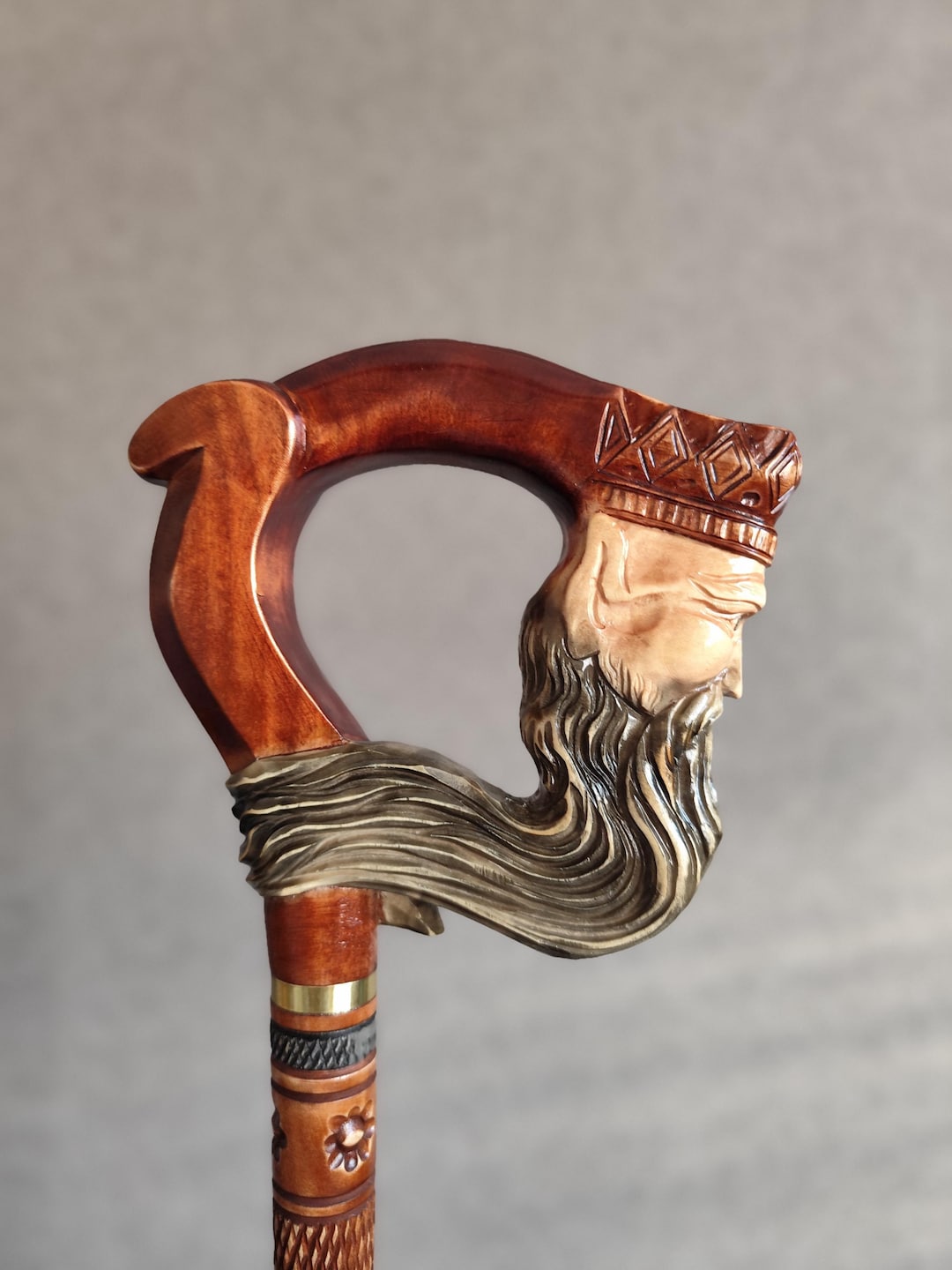 Bastone da passeggio a forma di testa di cavallo, intagliato a mano in legno, bastone da passeggio per cavalli, regali per gli amanti dei cavalli, regali per anziani - Italia