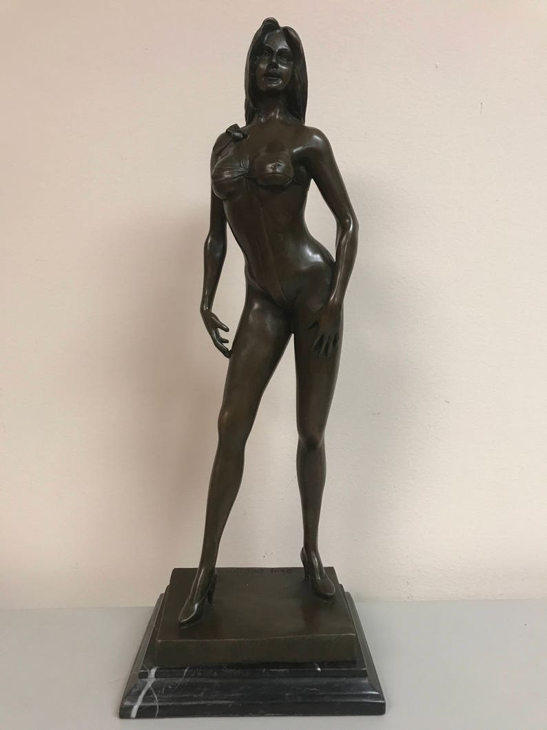 Фото всех на свете голых скульптур Bronze Naked Woman Natural Breasts Young Woman Tall Etsy