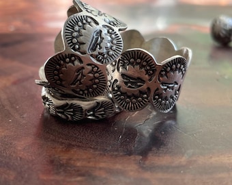 Sunshine Reeves 925 Sterling Silver Stamped Band Ring. Navajo Size