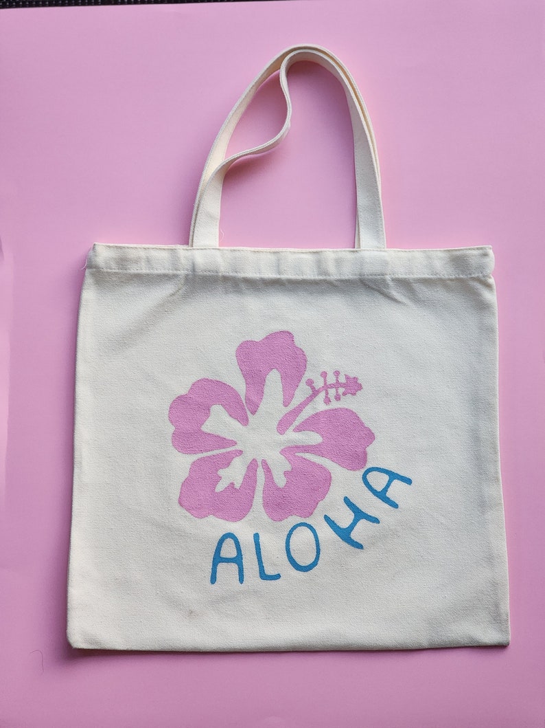 Tiki Hibiscus Pattern Print Leather Tote Bag main image 1