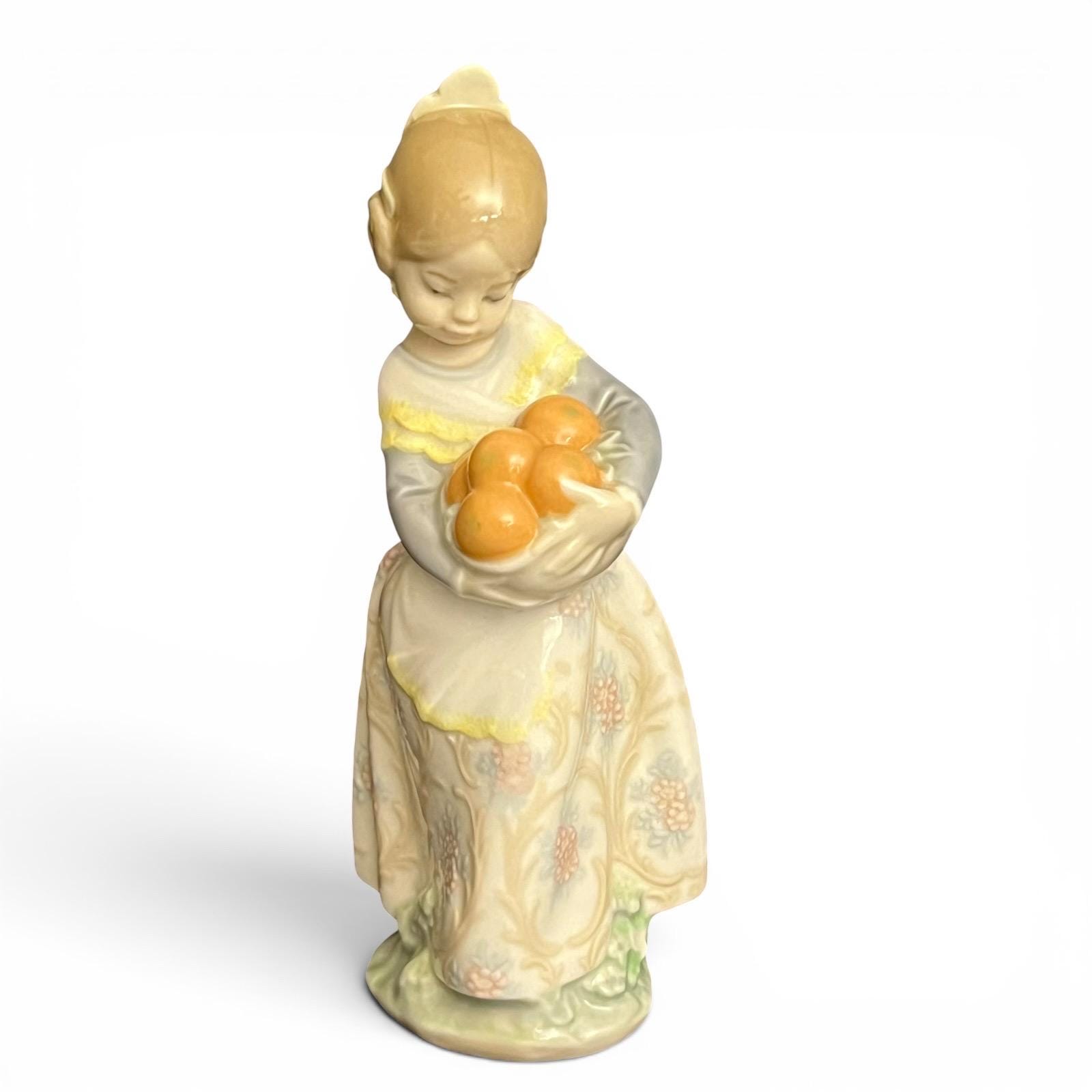 Lladro Valencia Girl With Oranges - Etsy