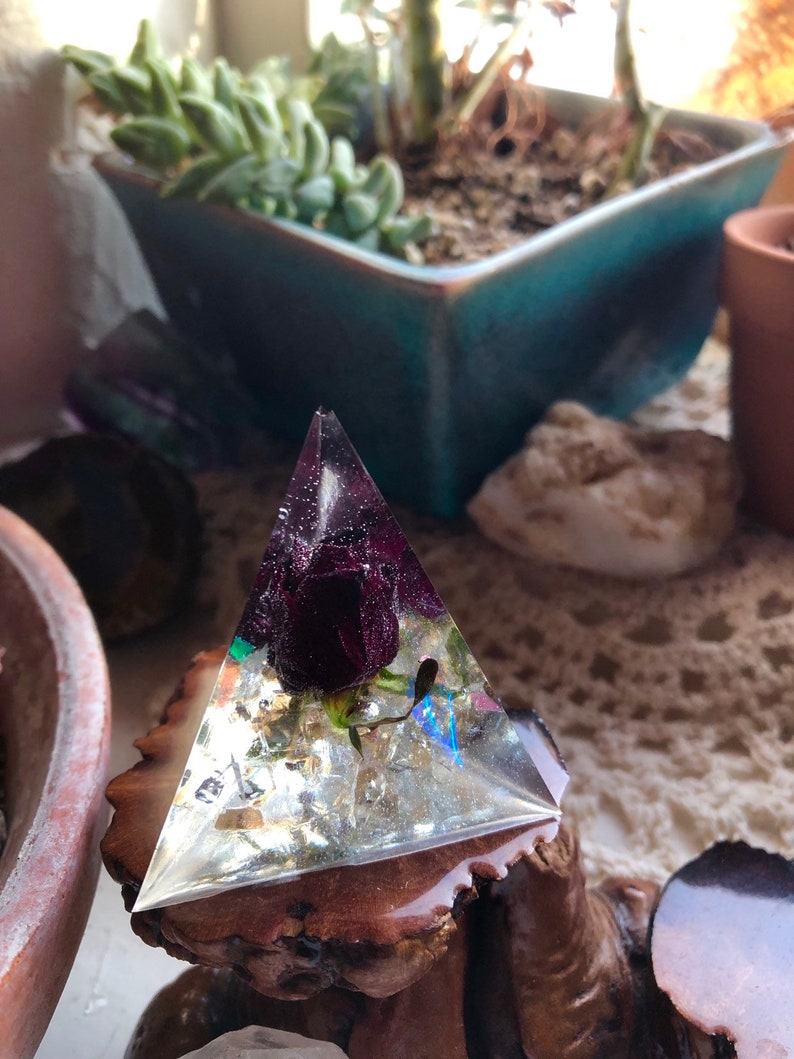 Red Rose Crystal Resin Triangle Prism