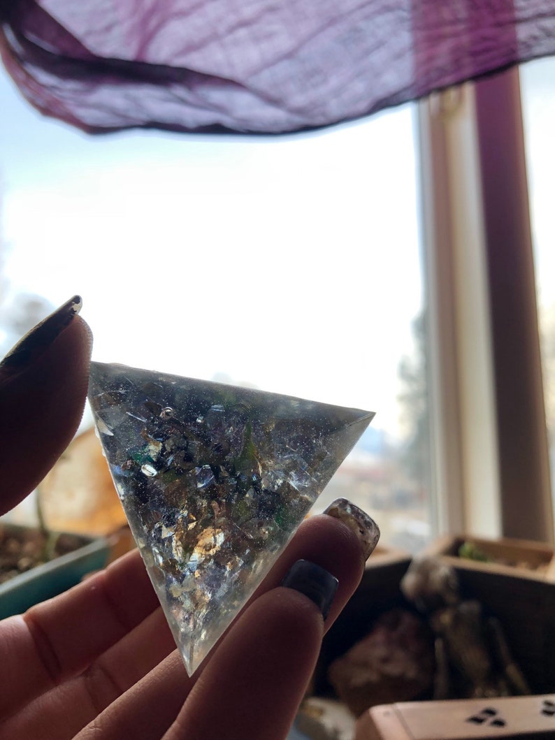 Red Rose Crystal Resin Triangle Prism