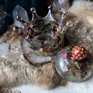 Rosey High Energy Calcite Crystal Crown Box