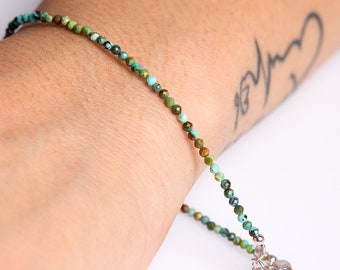 Bracelet turquoise rond micro facettes Bracelet de pierres précieuses cadeau d'anniversaire bracelet de perles petit bracelet bijoux de guérison bijoux turquoise