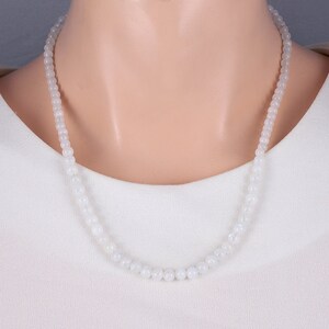 Collier de pierre de lune arc-en-ciel, collier de perles de pierres précieuses, collier de perles rondes, bijoux de perles faits à la main, collier pour femmes, cadeau pour petite amie image 4