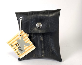 Upcycling bag made from motorcycle hose | Workshop | Toiletry bag | man | Storage | Accessories | order system | for whatever..