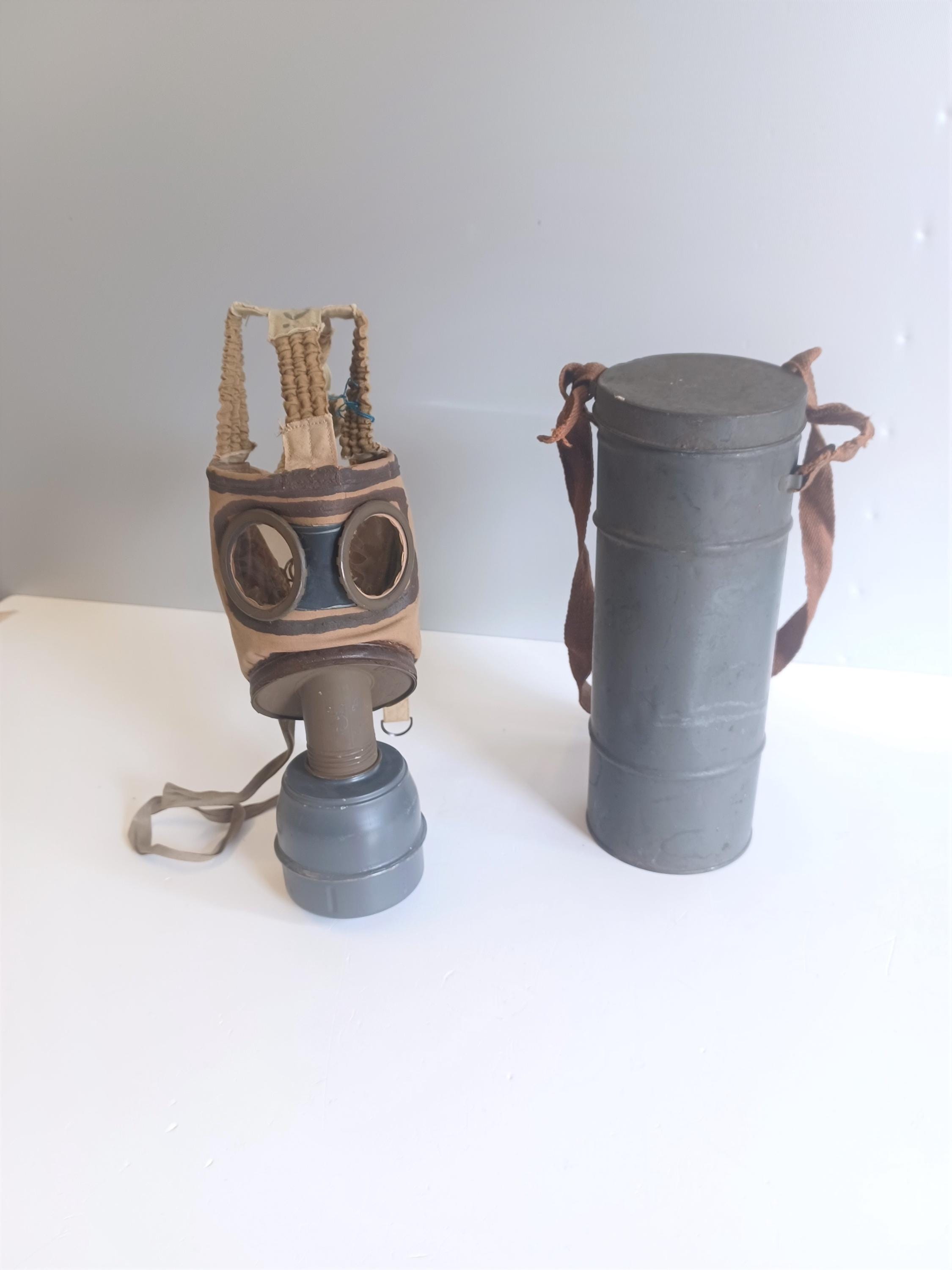 French army gas mask - Etsy 日本