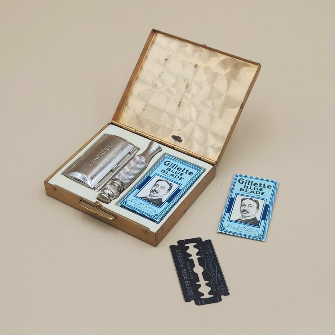 1930s Gillette Travel Razor Set | NOS Blue Blades, Brass & Celluloid ...