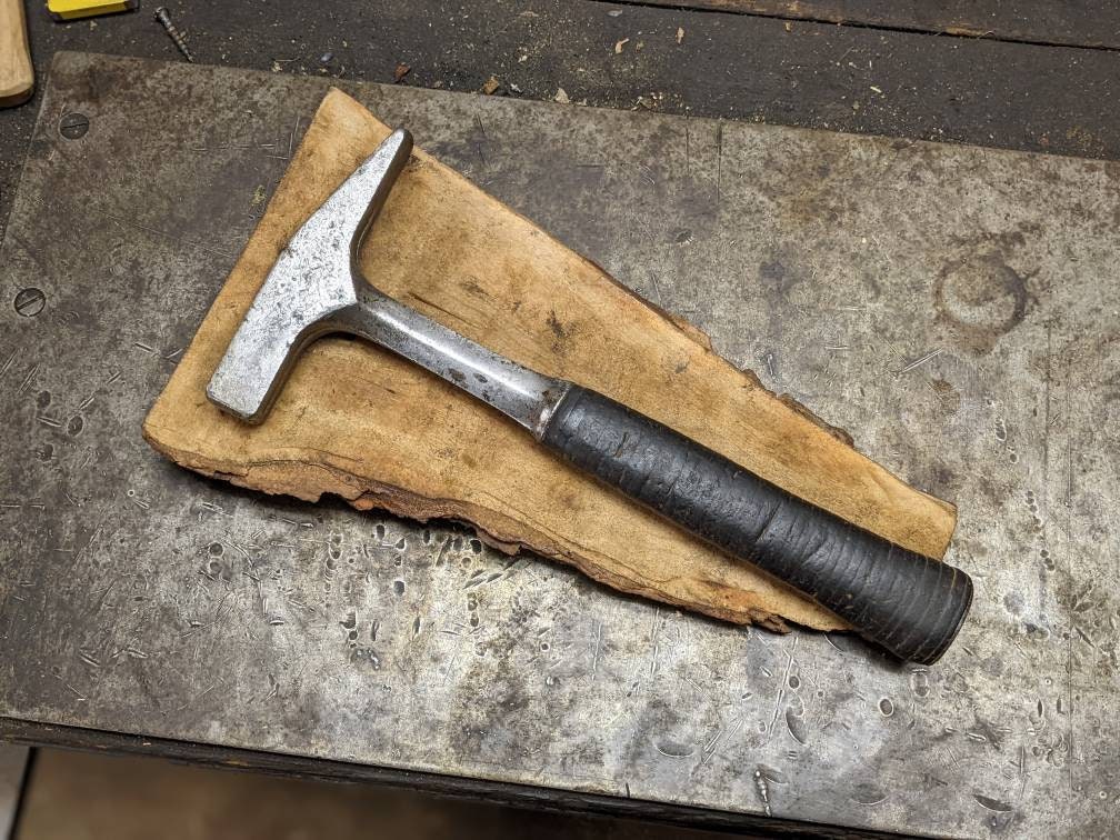 Malco 18 Oz Sheet Metal Hammer Tinner Hammer Metal Worker Duct