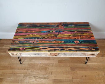 Colourful pallet coffee table made from reclaimed wood with hairpin legs