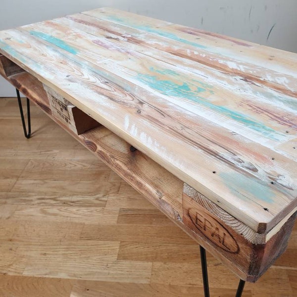Table basse rustique en palette blanche