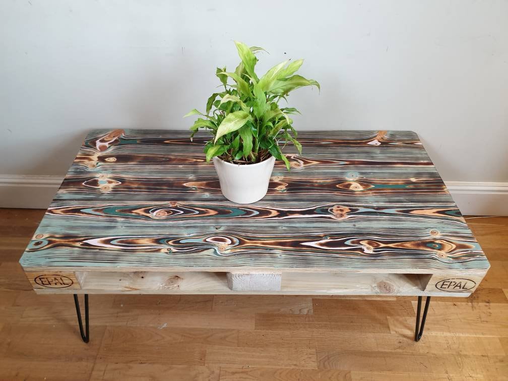Palette Coffee Table/ パレットテーブル ヴィンテージ Reclaimed Retro Pallet Coffee Table 'evil Eye' in Urban Farmhouse