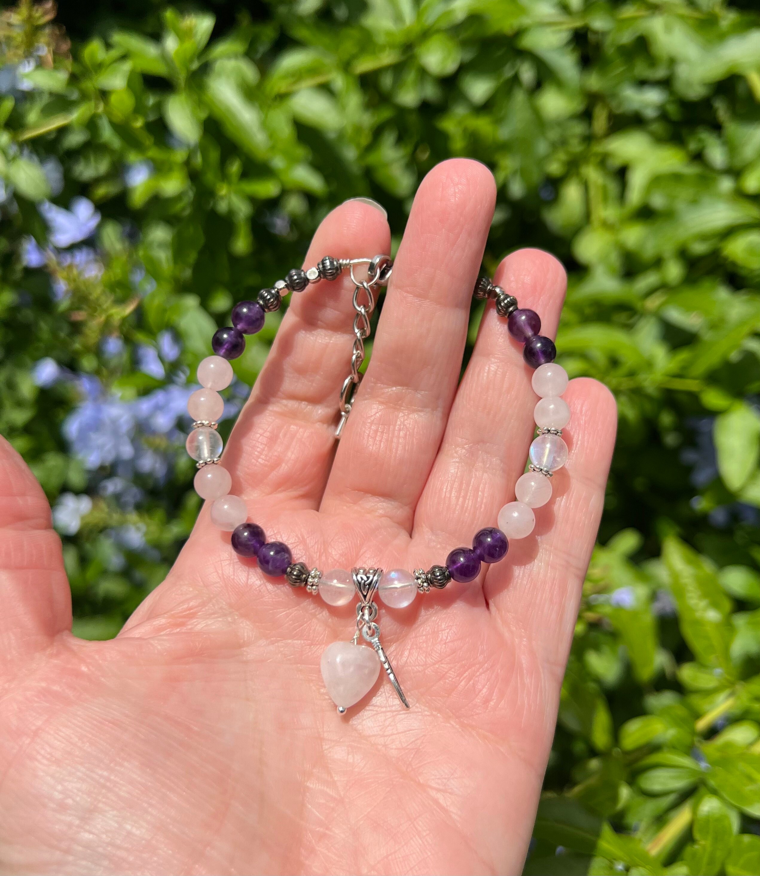 Rose quartz and amethyst bracelet deals