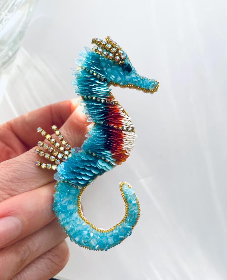 Perlen Brosche echtes Seepferdchen, Seepferdchen Brosche, Handarbeit, Feen Seepferdchen, Brosche handgemacht, Bijoux femme, Perlenbrosche, Handarbeit Bild 2