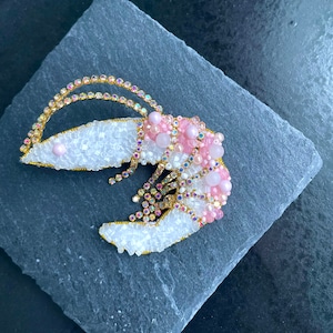 Scrimp brooch ,mermaidcore pin, embroidered jewelry, sugar pin, lobster jewelry, bijoux femme,crayfish pin, marine life,sea shrimp