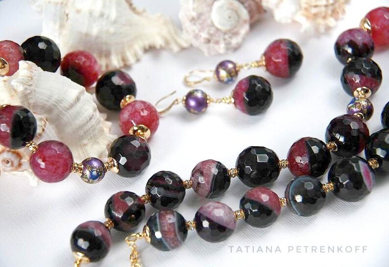 Gold filled necklace with black and lilac agate beads Gift for wife Gemstone necklaces for women Beaded choker Birthday gifts for her