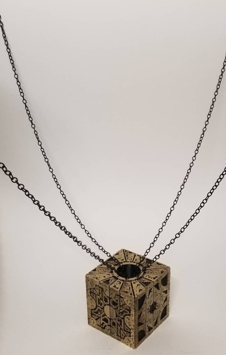 Hellraiser Puzzle Box Lament Functional Configuration Pinhead Chatterer Puzzle box w/ Chains