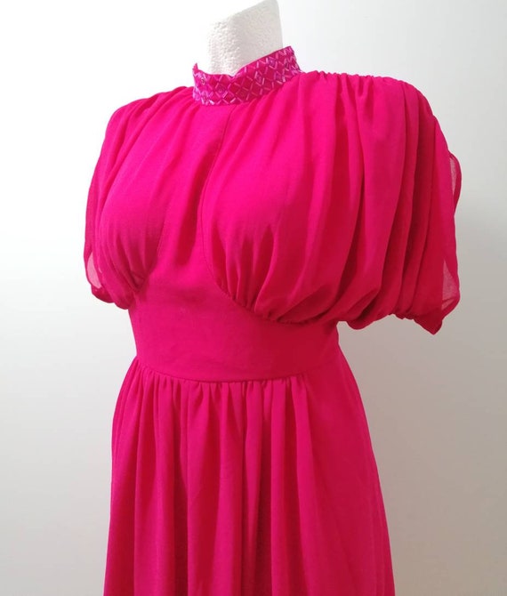 Vintage dress medium length, dark pink, 80s, 90s,… - image 3