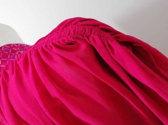 Vintage dress medium length, dark pink, 80s, 90s,… - image 4