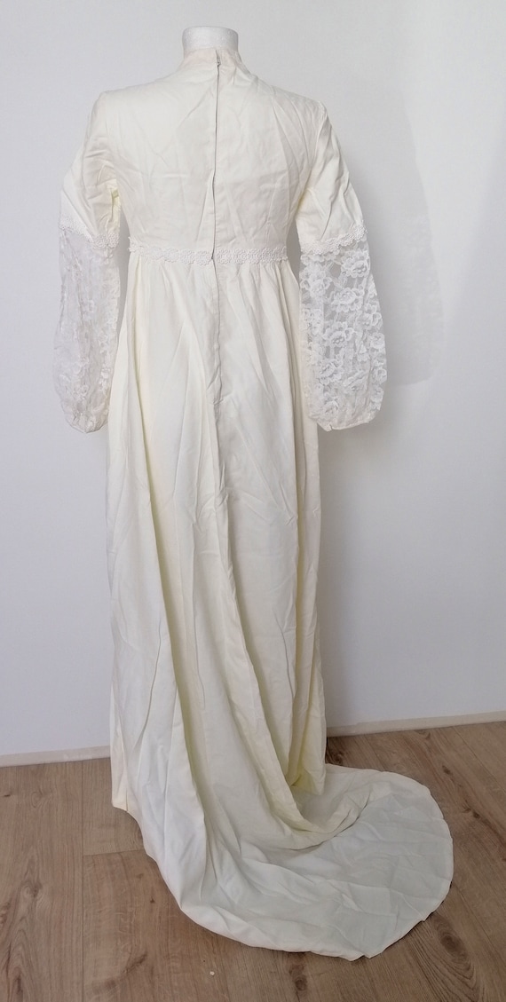 Vintage 50s 60s dress, like 70s, long cream weddi… - image 2