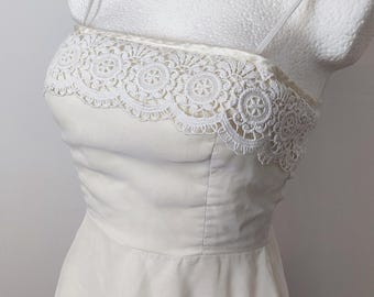 vintage witte crème jaren 60 jaren 50 jurk, kant, bloem, delicaat, romantisch, zomer, feest, cocktail, coquette, maat M medium, pin-up, pin-up