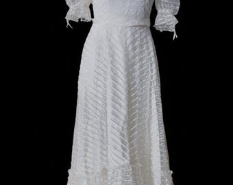 Vintage boho-trouwjurk - witte maxi-jurk met structuur - prairiestijl maat XL extra groot, gestreepte pofmouwen cottagecore-bruid