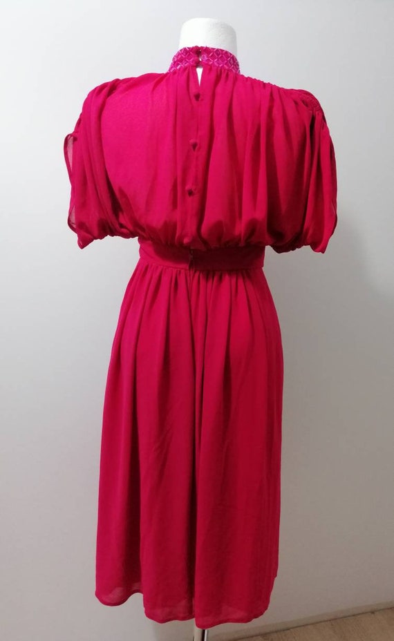 Vintage dress medium length, dark pink, 80s, 90s,… - image 5