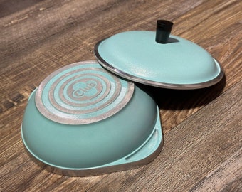 Vintage Club Aluminum Cookware 8” Sauce Pan From Candle Chafing Set - Turquoise