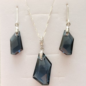 Crystal from Swarovski De-Art Montana 925 Sterling Silver Necklace and 925 Sterling Silver Lever Back Earrings