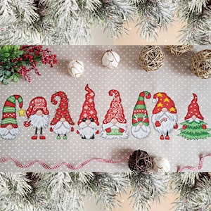 Lot de 8 décorations de gnomes de Noël au point de croix - Echantillon de motif de point de croix - Design mignon - Téléchargement PDF - Artmishka