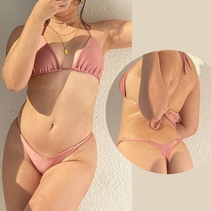 BIKINI AFRODITE Classico bikini perizoma vita bassa con parte anteriore a V, top bikini a triangolo immagine 2