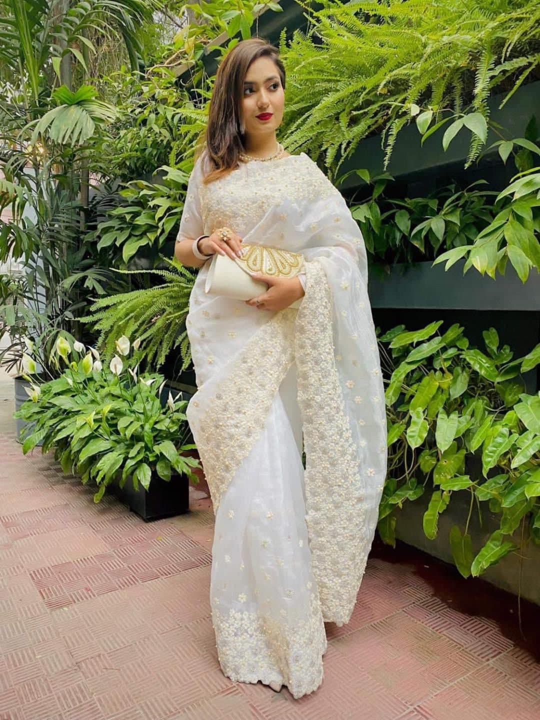 White organza best sale saree
