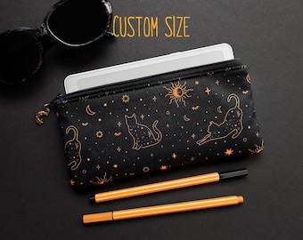 Sleeve for Onyx Boox Palma 2 Pro, InkPalm Mini, Bigme Hibreak, Miyoo Mini Plus, Retroid Pocket, Nintendo 3DS pouch with cats stars and moons