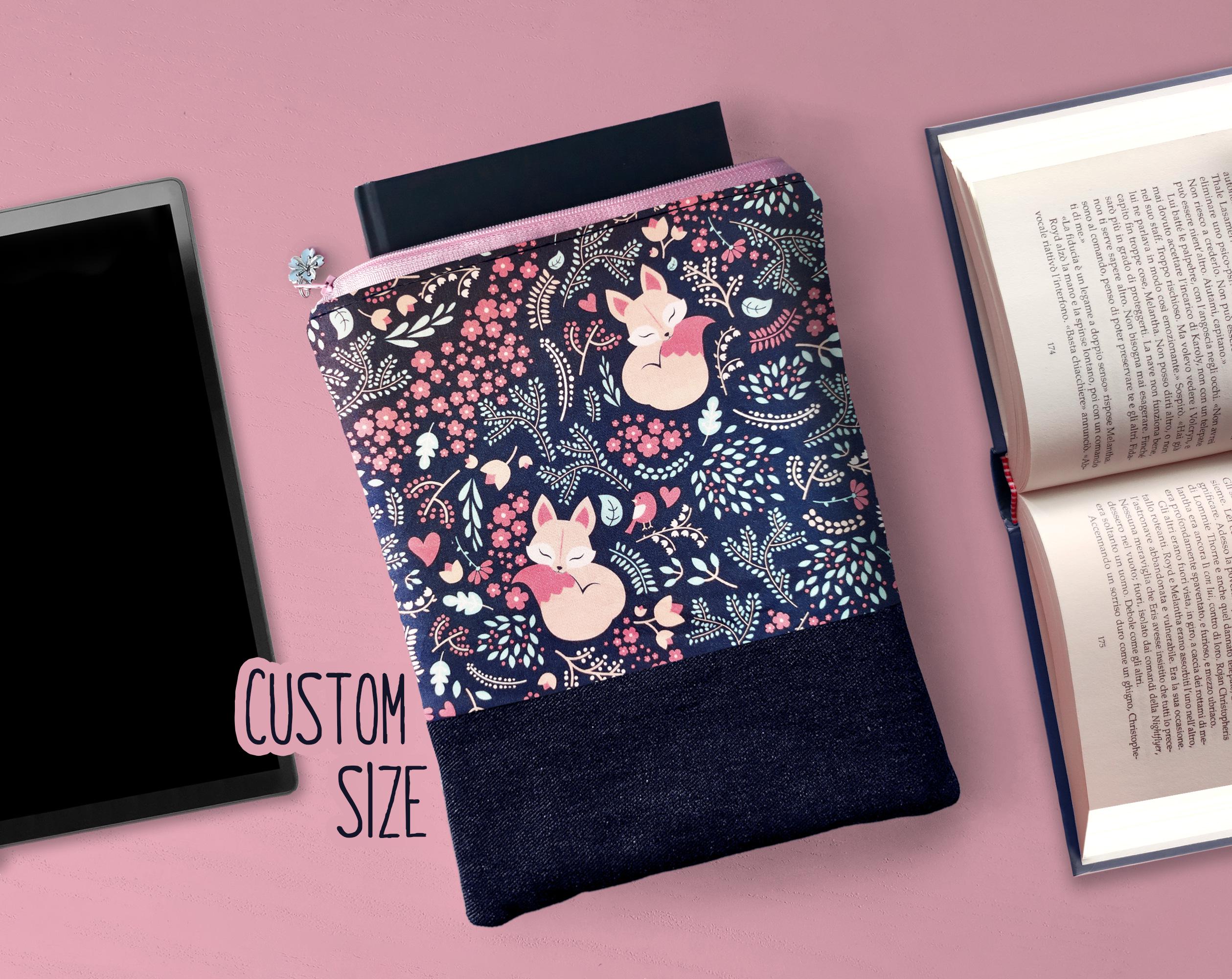 Book sleeve or tablet case with fox, booksleeve with zipper, iPad Mini 7, Kindle Scribe Coloroft, Kobo Elipsa 2E, Onyx Boox Note Air 5C