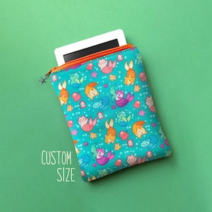 Custodia ereader con gatti sirena, cover Kindle 2024 Colorsoft Paperwhite, Kobo Libra Colour Clara BW, Tolino Vision, Onyx Boox, Pocketbook