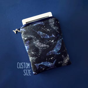 Wal in den Sternen Kindle Hülle, Kobo Clara HD und Nia Hülle mit Sternbildern, Kindle Paperwhite 2021 Hülle, Astronomie Geschenk