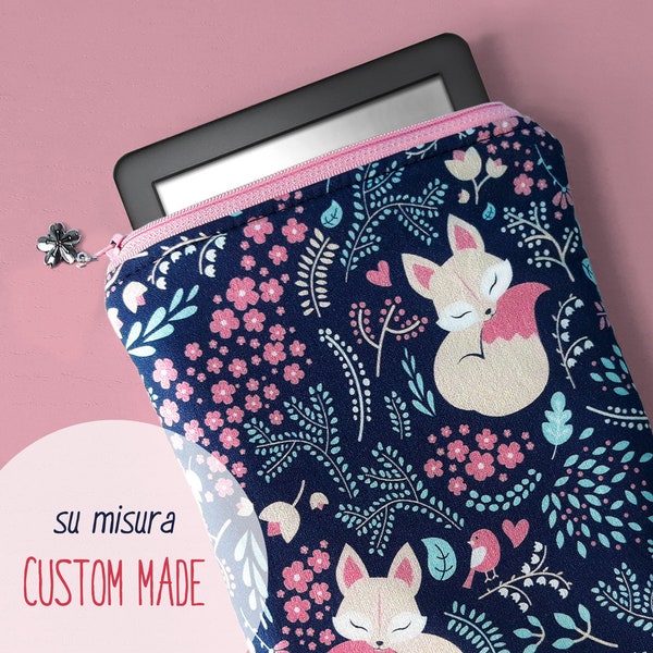 Kindle cover with foxes, ereader sleeve for Paperwhite 2021 Voyage and Touch, Kobo Clara Glo Nia case, Tolino, Nook Glowlight, Pocketbook