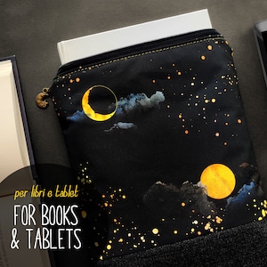 Book sleeve with moon, iPad Mini 7 pouch with zipper, tablet case for Onyx Boox Tab Mini C, Nook Glowlight 4 Plus, Kobo Aura One, Samsung