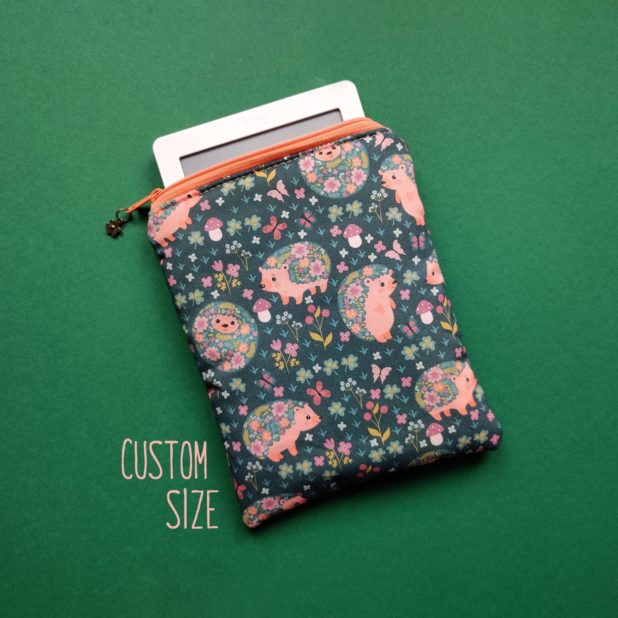 Sleeve for Kindle & Kobo with hedgehogs, Kindle Colorsoft or Paperwhite pouch, Kobo Libra Colour case, Onyx Boox, Pocketbook, Nook, Bigme