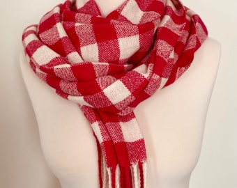 Handwoven raspberry pink lambswool gingham scarf.