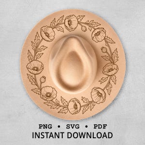 Può includere: Un cappello fedora beige con un design floreale sul bordo. Il cappello presenta un contorno dettagliato di papaveri e foglie. Il testo "INSTANT DOWNLOAD" è nella parte inferiore dell'immagine.